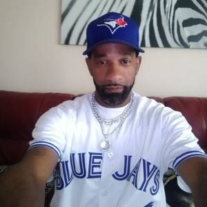 Meet your Posher, Corey